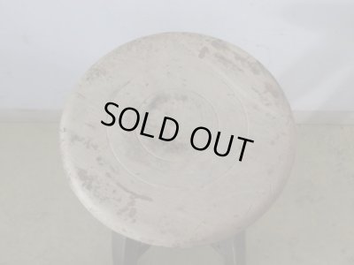 画像7: アンティーク 塗装の剥げたスツール 丸椅子