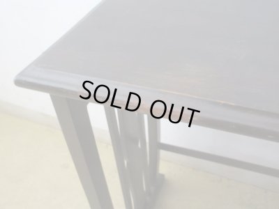 画像10: アンティーク 古い洋館 桜材のサイドテーブル