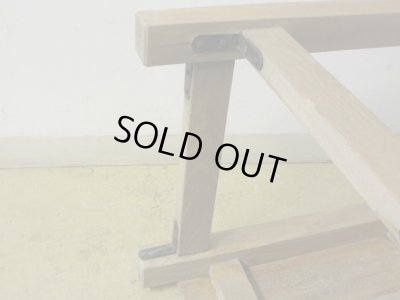 画像11: ヴィンテージ 枯れた木肌の図工椅子 スツール (3)