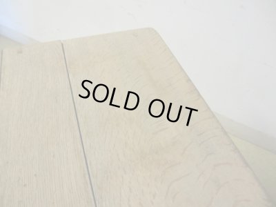 画像4: ヴィンテージ 枯れた木肌の図工椅子 スツール (2)