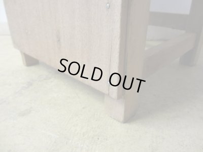 画像9: ヴィンテージ 枯れた木肌の図工椅子 スツール (2)