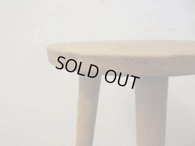 画像4: ヴィンテージ ナラ材 3本脚のハイスツール 花台