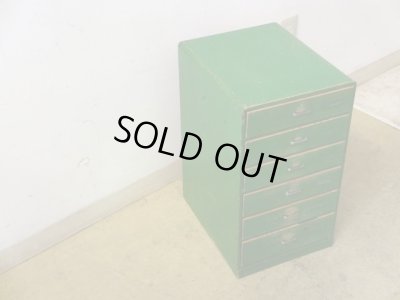 画像2: アンティーク 緑にペイントされたナラ材の6杯小引出し