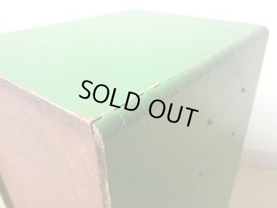 画像11: アンティーク 緑にペイントされたナラ材の6杯小引出し