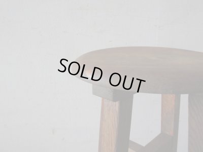 画像7: アンティーク ナラ材のスツール 丸椅子 (2)