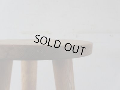 画像9: ヴィンテージ ナラ材 3本脚の花台 フラワースタンド