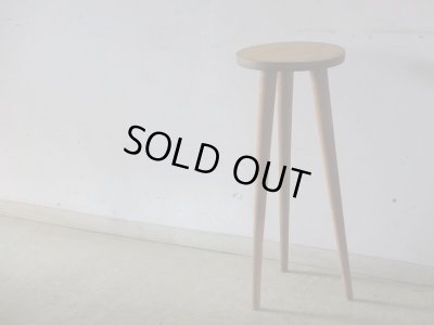 画像2: ヴィンテージ ナラ材 3本脚の花台 フラワースタンド