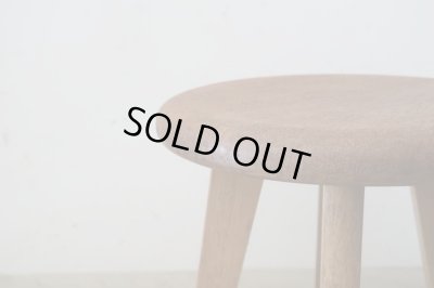 画像6: アンティーク 木味良い丸椅子 スツール (1)