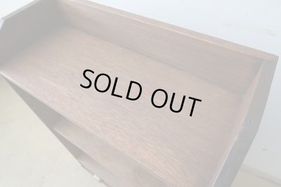 画像11: アンティーク ラワン材の収納棚