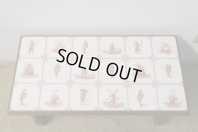 画像2: イギリスヴィンテージ タイル風トップのローテーブル