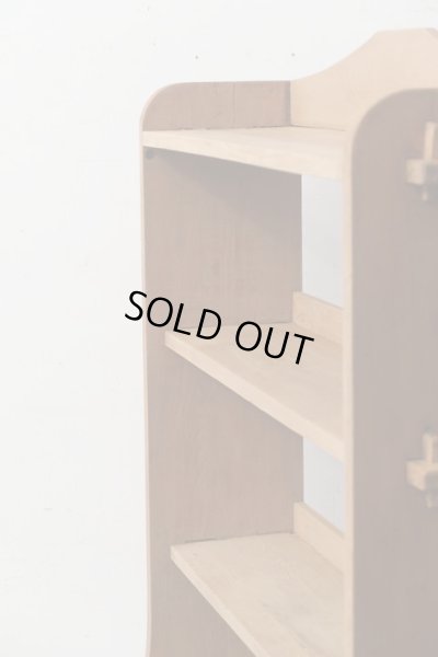 画像5: アンティーク 明るい木味の楔式本棚