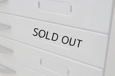 画像10: ヴィンテージ スチール製書類棚 A4小引出し