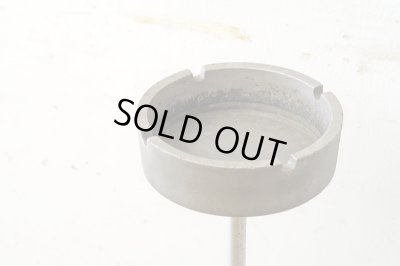 画像2: ヴィンテージ メタル製スタンド灰皿