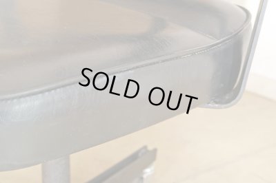 画像9: オールドマルニ 孔雀マーク メタルフレームのデスクチェア