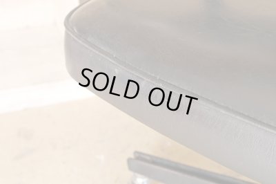 画像8: オールドマルニ 孔雀マーク メタルフレームのデスクチェア