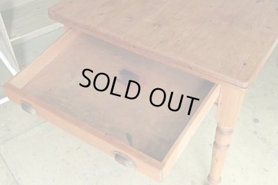 画像5: アンティーク パイン材の引き出し付きダイニングテーブル