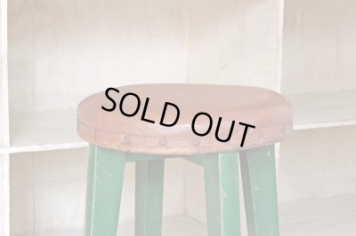 画像2: ヴィンテージ グリーンペイントスツール 丸椅子