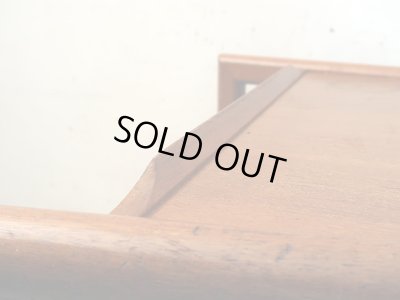 画像9: ヴィンテージ BrownSaltman社製 マガジンラック付きテーブル wedge table