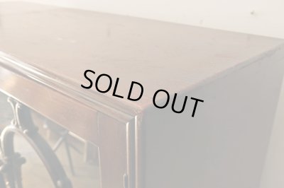 画像13: アンティーク 　桜材のガラス本箱 キャビネット