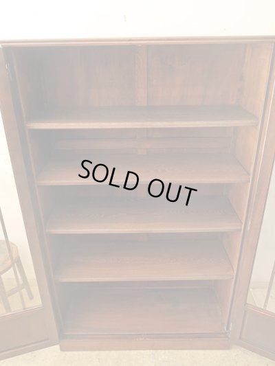 画像3: アンティーク 　桜材のガラス本箱 キャビネット