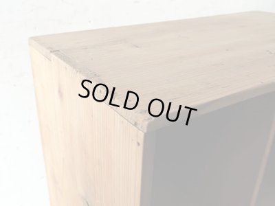 画像8: アンティーク 　乾いた木肌のマス棚