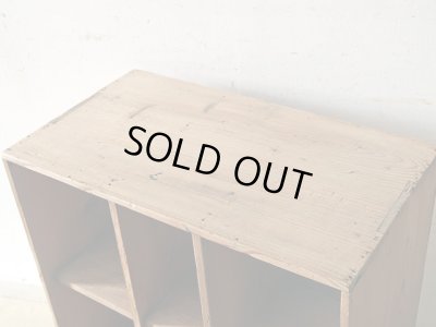 画像6: アンティーク 　乾いた木肌のマス棚