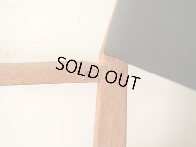 画像18: ヴィンテージ チーク材のアームチェア 北欧デザイン