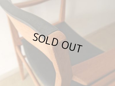 画像17: ヴィンテージ チーク材のアームチェア 北欧デザイン