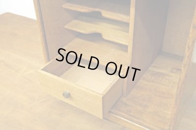 画像8: アンティーク 　楢無垢材 蛇腹扉の収納箱