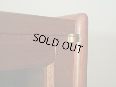 画像11: ヴィンテージ チーク材 キャビネット 　食器棚 北欧デザイン