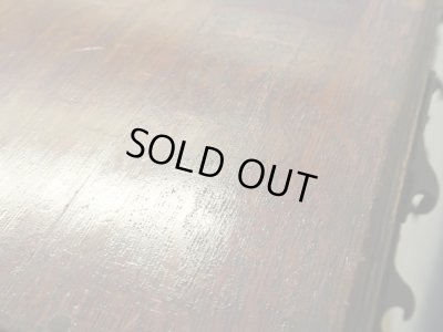 画像19: アンティーク 引き出し10杯 楢材の収納棚