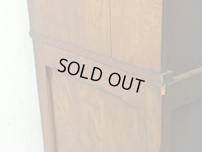 画像16: アンティーク 引き出し10杯 楢材の収納棚