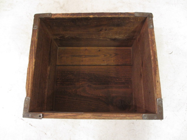 古い 小ぶりな木箱 Wood box - トランジットライフ
