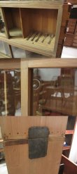 画像4: 昭和レトロ ゆらゆらガラスのスタッキング食器棚 キャビネット