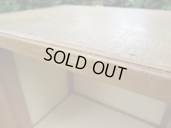 画像13: 昭和レトロ ガラス戸棚 飾り棚