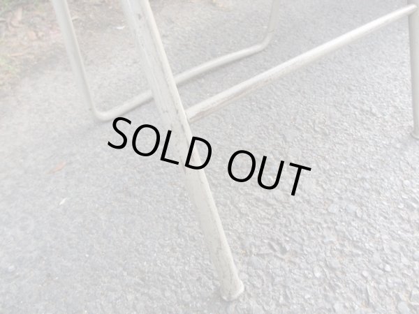 画像11: オールドマルニ フォールディングチェア パイプ椅子 折りたたみ(4)