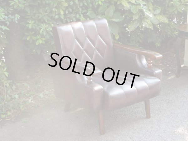 画像3: レトロな一人掛けソファ 茶 (1)