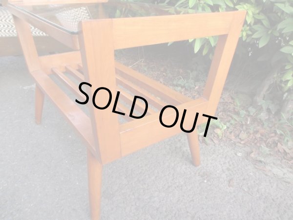 画像4: レトロなガラストップコーヒーテーブル