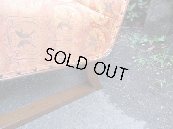 画像12: オリエンタル柄の一人掛けソファ 桜材 (3)