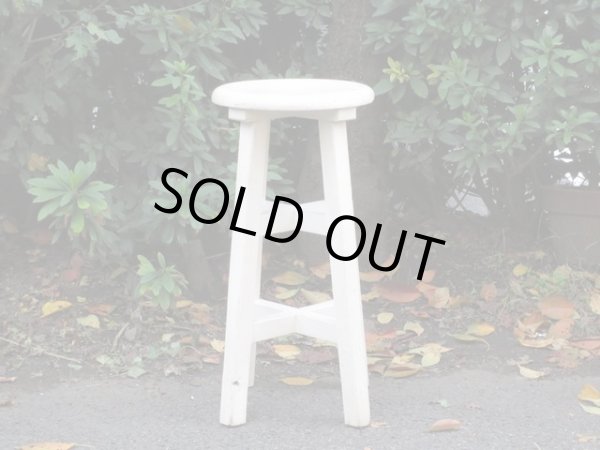 画像2: 古い白ペイントスツール 椅子