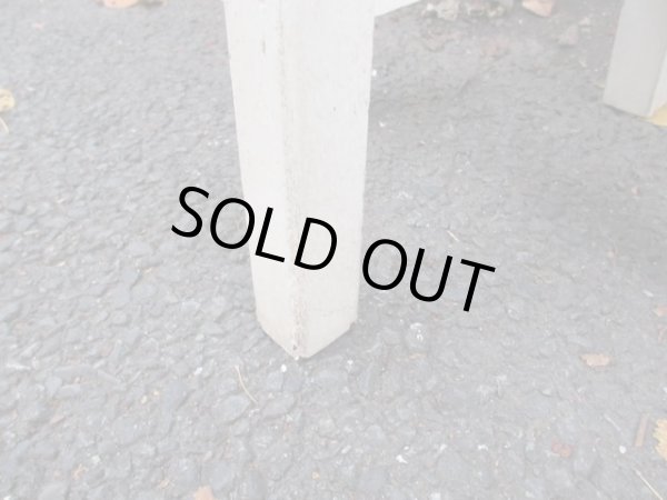 画像8: 古い白ペイントスツール 椅子