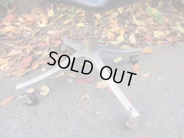 画像11: ヴィンテージ ニッソー ハイモールド キャスターチェア 回転椅子