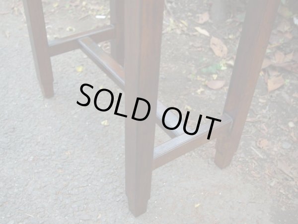 画像11: 古い楢材の小さな机