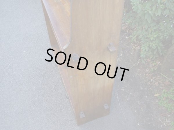 画像9: アンティーク 楢無垢材の楔本棚