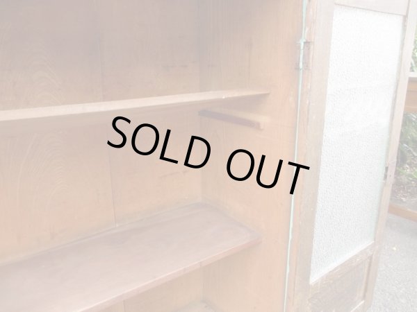 画像11: レトロポップ ペイントされたダイヤガラス戸の本箱 キャビネット