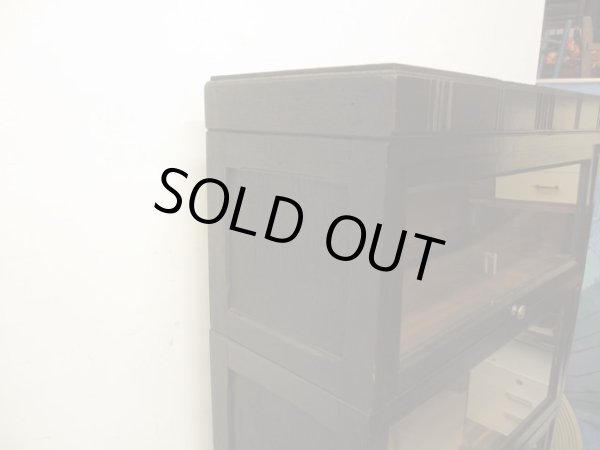 画像11: アンティーク スライド扉のガラス本箱 シャツケース キャビネット 楢材