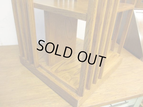 画像6: 古いオーク材の回転式ブックシェルフ 本棚本立て