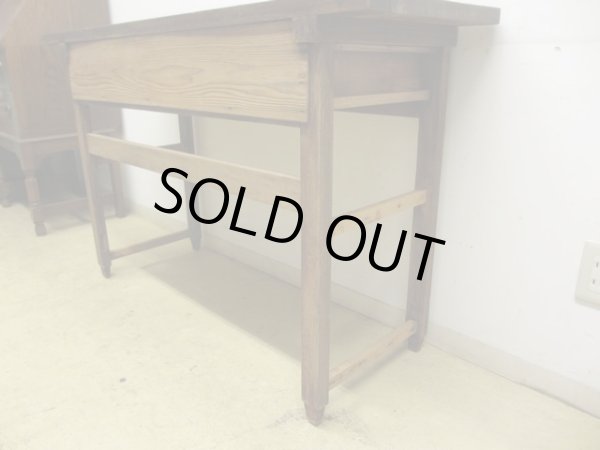 画像13: ヴィンテージ 横長の木製デスク 平机