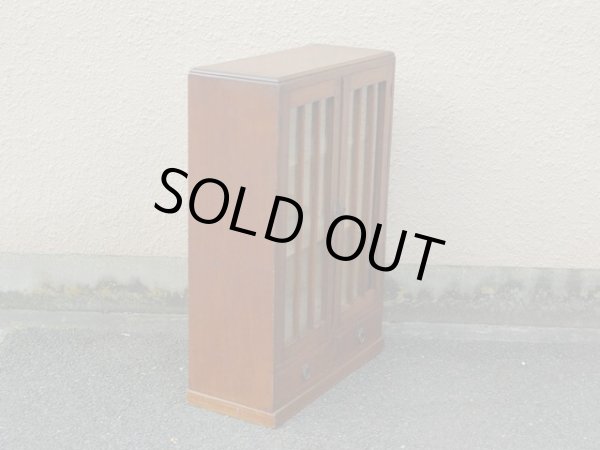 画像5: アンティーク 縦格子ガラス戸の本箱 収納棚