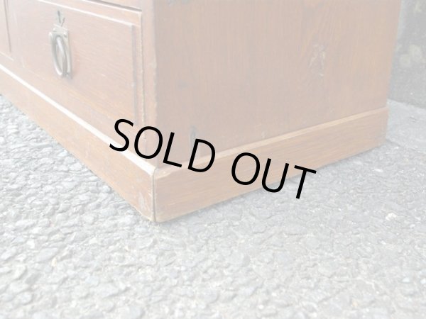 画像10: アンティーク 縦格子ガラス戸の本箱 収納棚